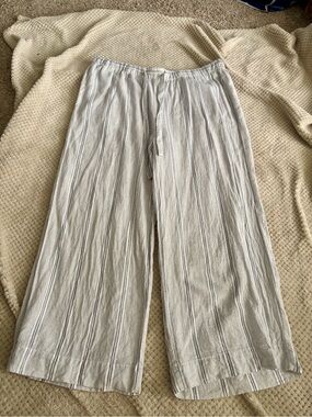 Marine Layer Light Blue Striped Wide-Leg Chinos - Coastal, beach, vacation,linen